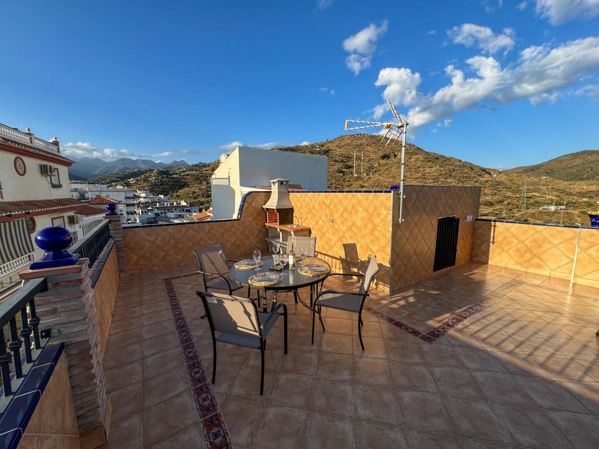 Casa En Torrox, Espana *